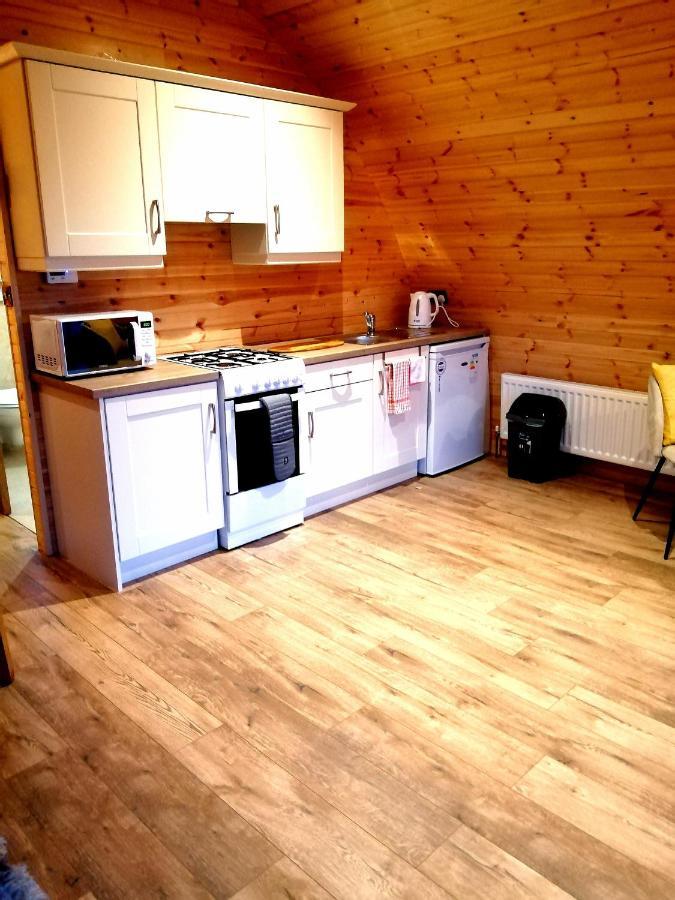 Tollymore Luxury Log Cabins Newry Exterior photo
